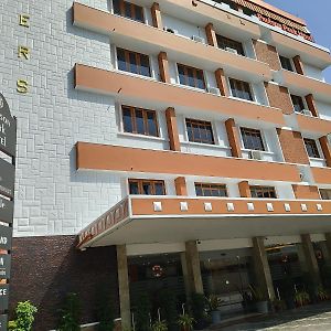 Paulson Park Hotel